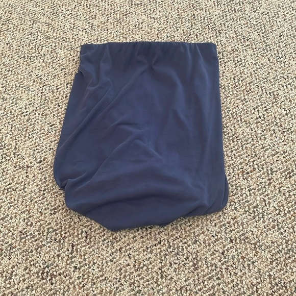 BCBG MaxAzria Blue  Ruched Mini Skirt. XXS - Picture 2 of 6